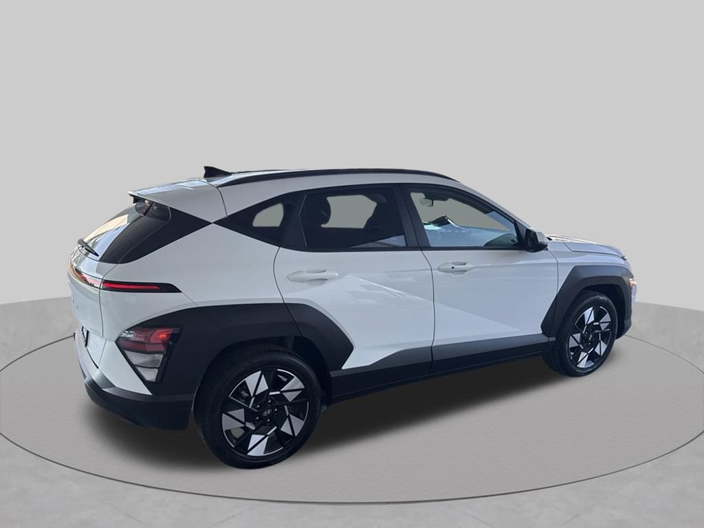 Used 2025 Hyundai Kona SEL FWD image 9