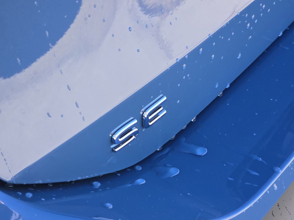 New 2026 Volkswagen Tiguan SE image 8