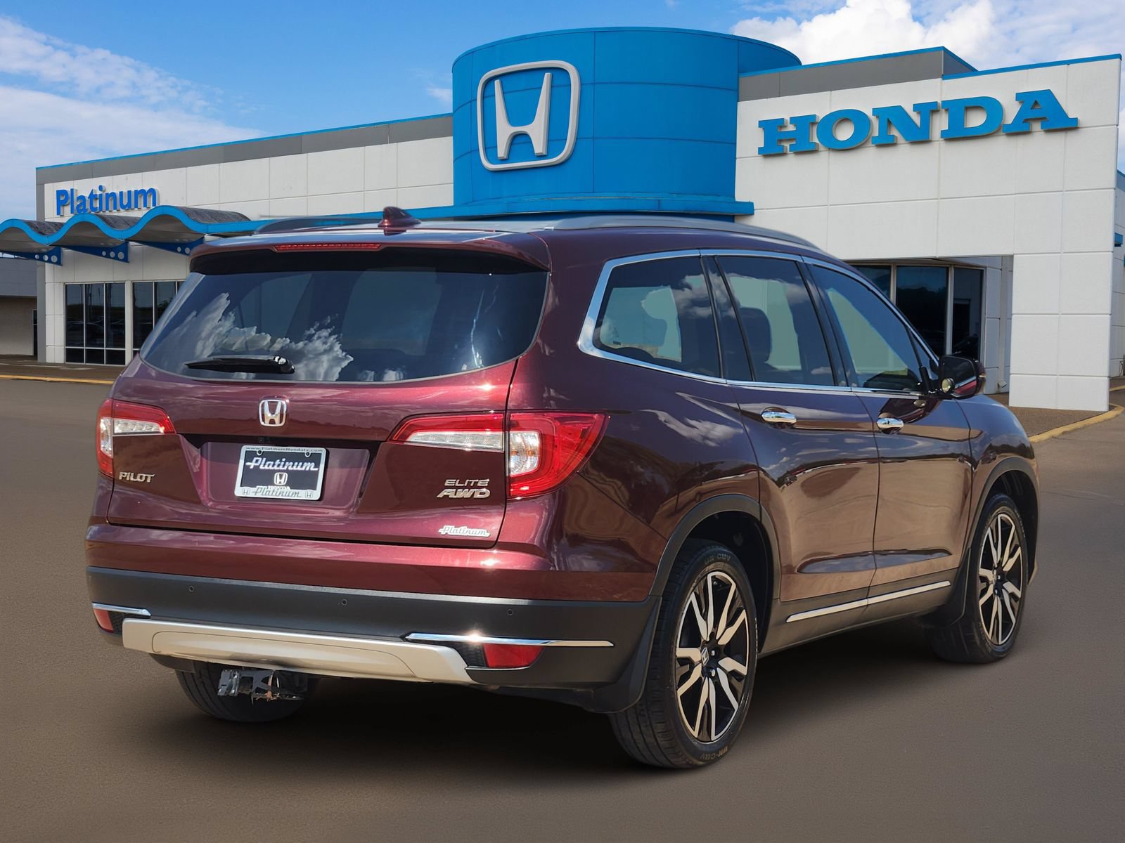 Used 2022 Honda Pilot Elite image 4