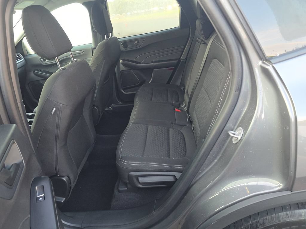 Used 2023 Ford Escape Active w/ Tech Pack #1 AWD/4WD image 7