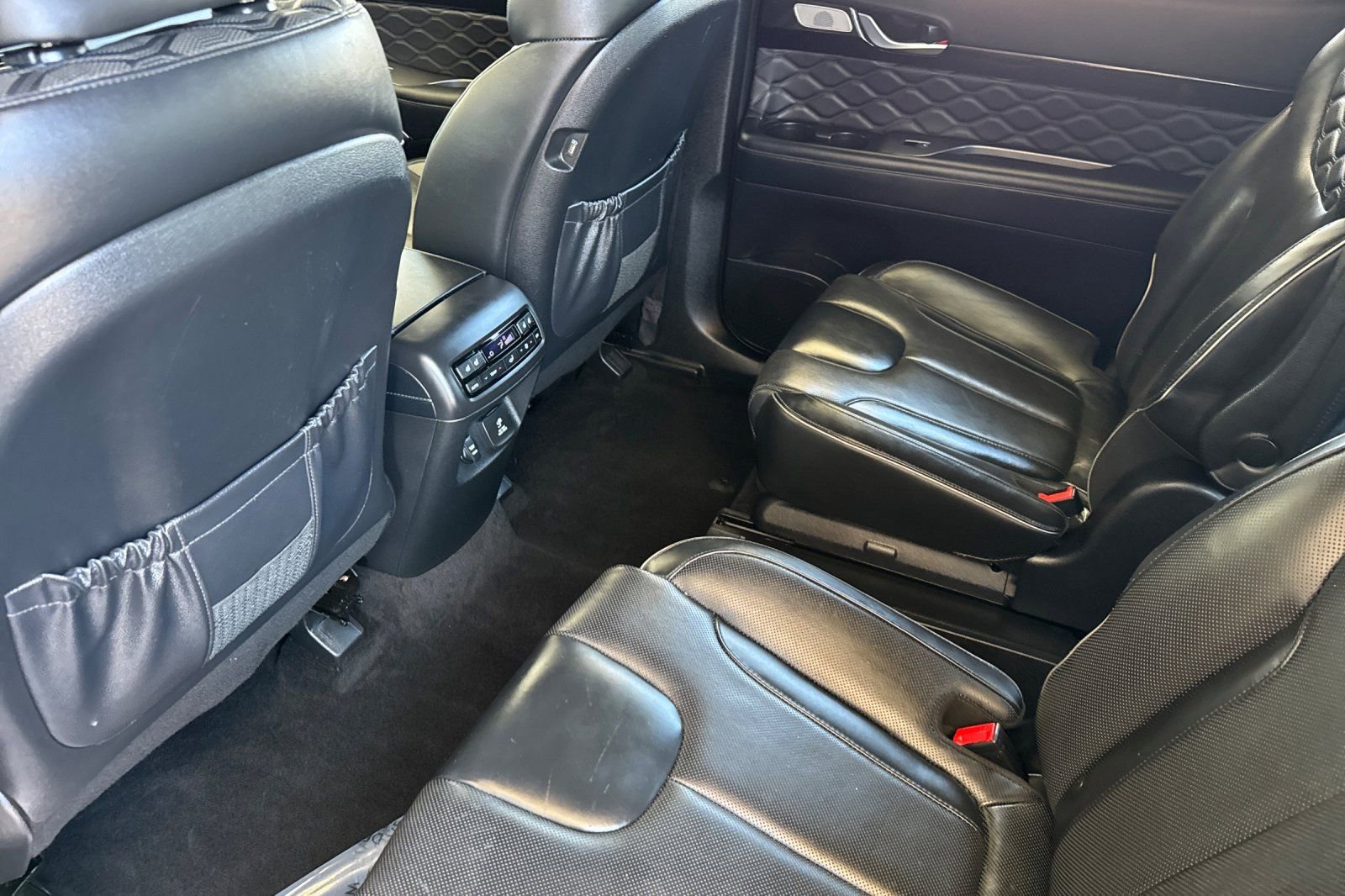 Used 2020 Hyundai Palisade Limited image 11