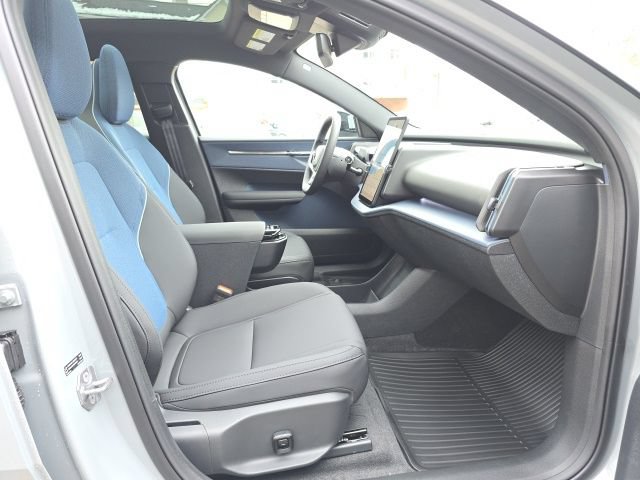 New 2026 Volvo EX30 Cross Country Ultra w/ Protection Package AWD/4WD image 14