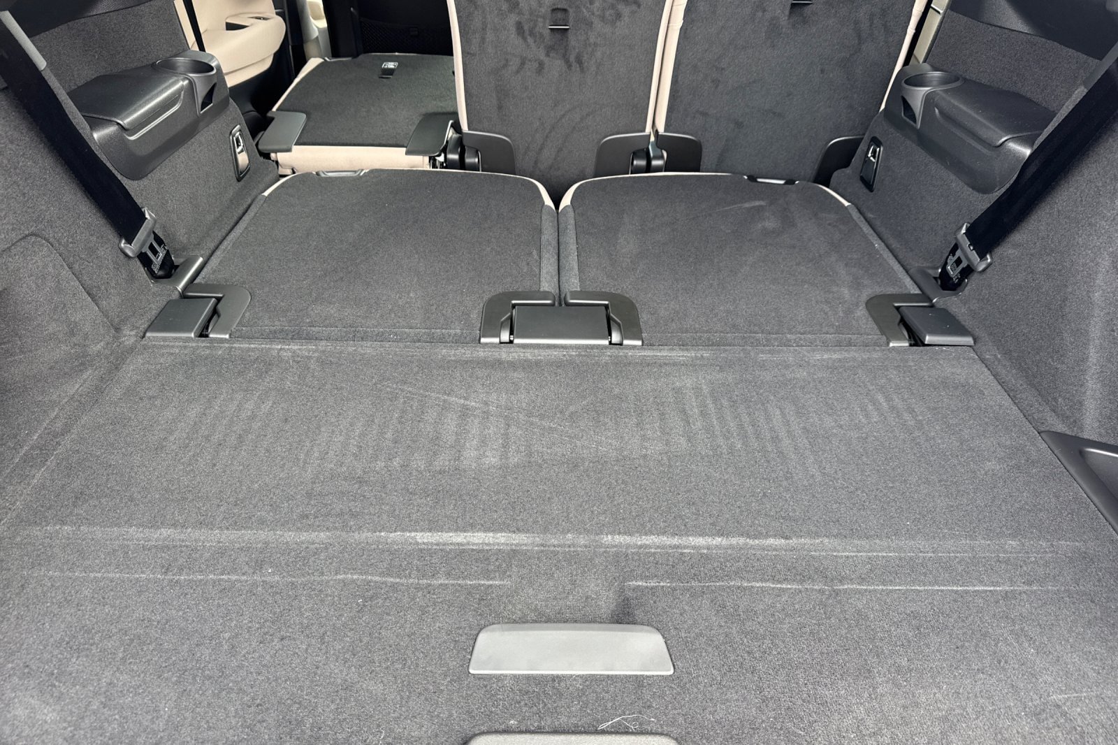 New 2026 Volvo XC90 B5 Plus w/ Protection Package AWD/4WD image 15