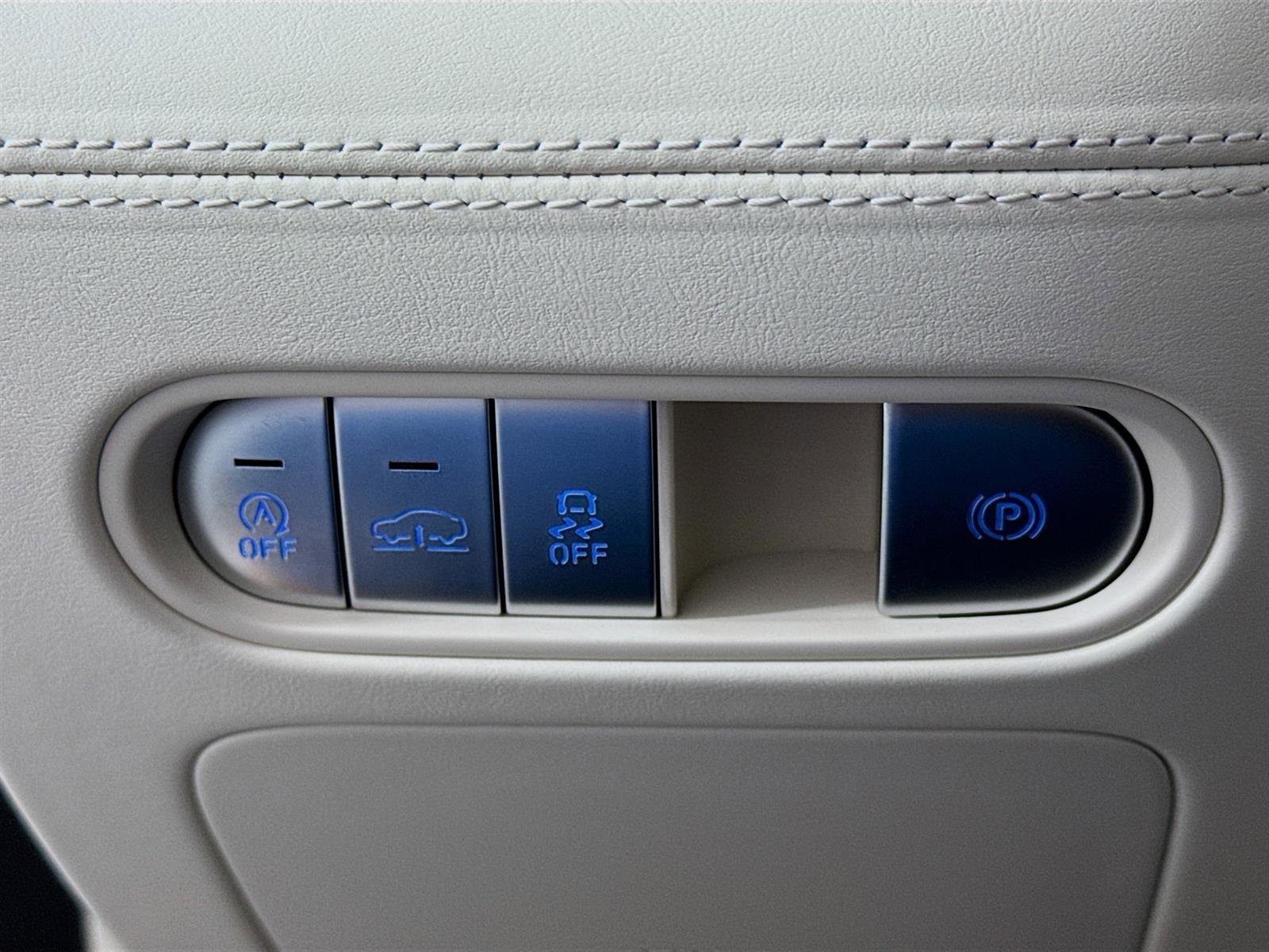 New 2025 Genesis G90 3.5T image 10