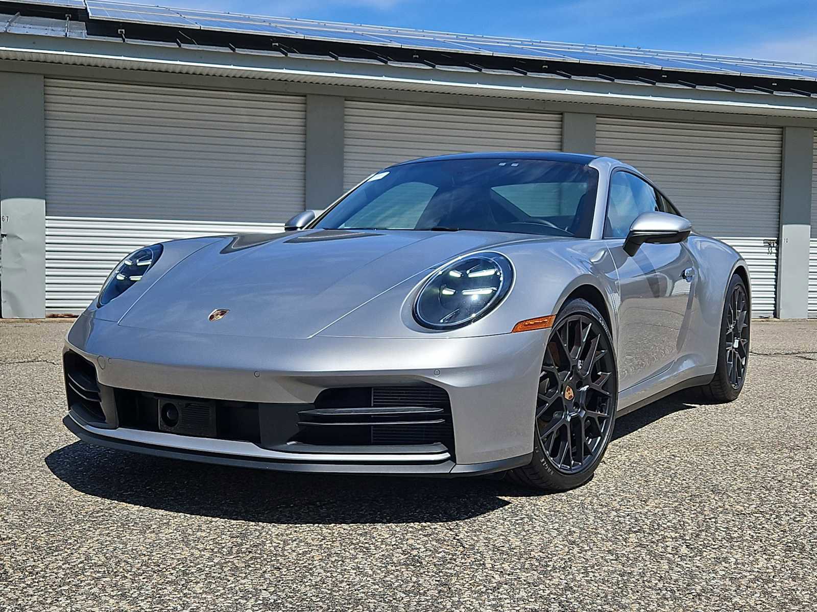 Certified 2025 Porsche 911 Carrera RWD image 2