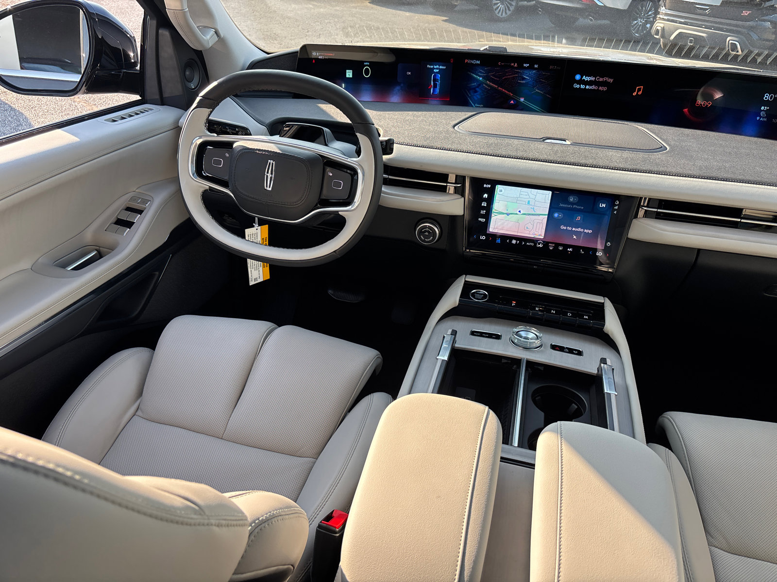 New 2025 Lincoln Navigator L Reserve image 30
