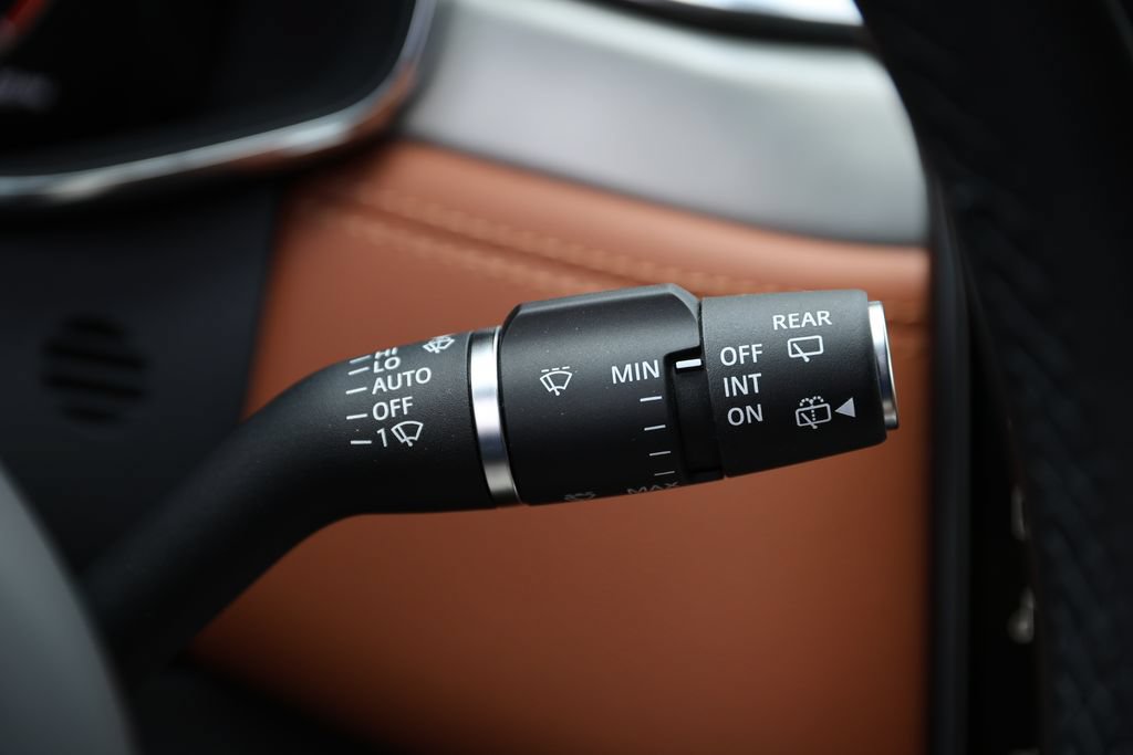 Certified 2026 Jaguar F-PACE R-Dynamic S AWD/4WD image 25