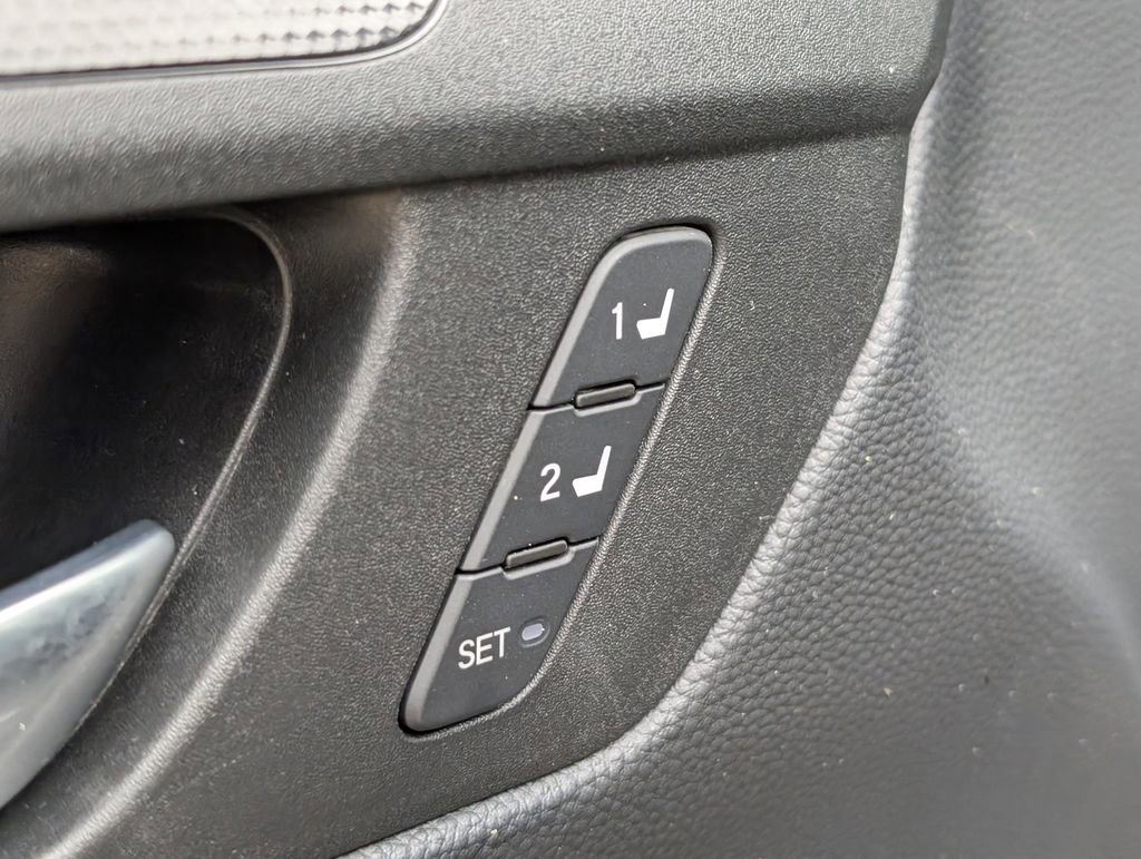 Certified 2025 Honda CR-V Sport-L image 16