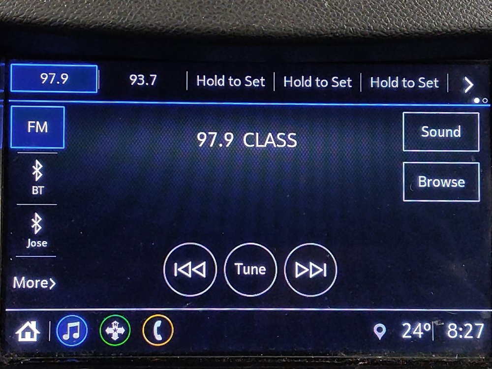 Used 2018 Chevrolet Trax LT w/ LT Convenience Package image 25