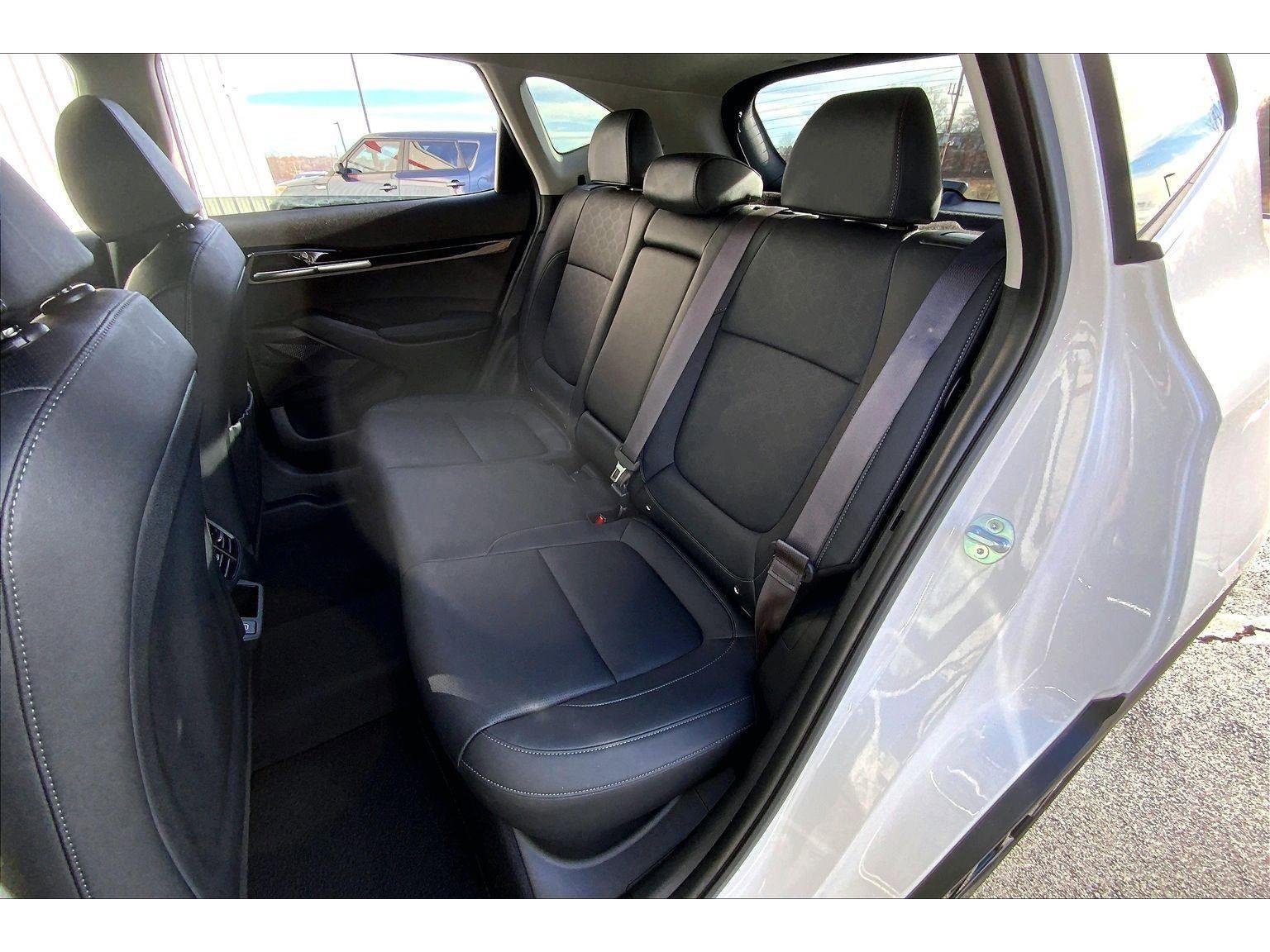 Used 2024 Kia Seltos SX image 21