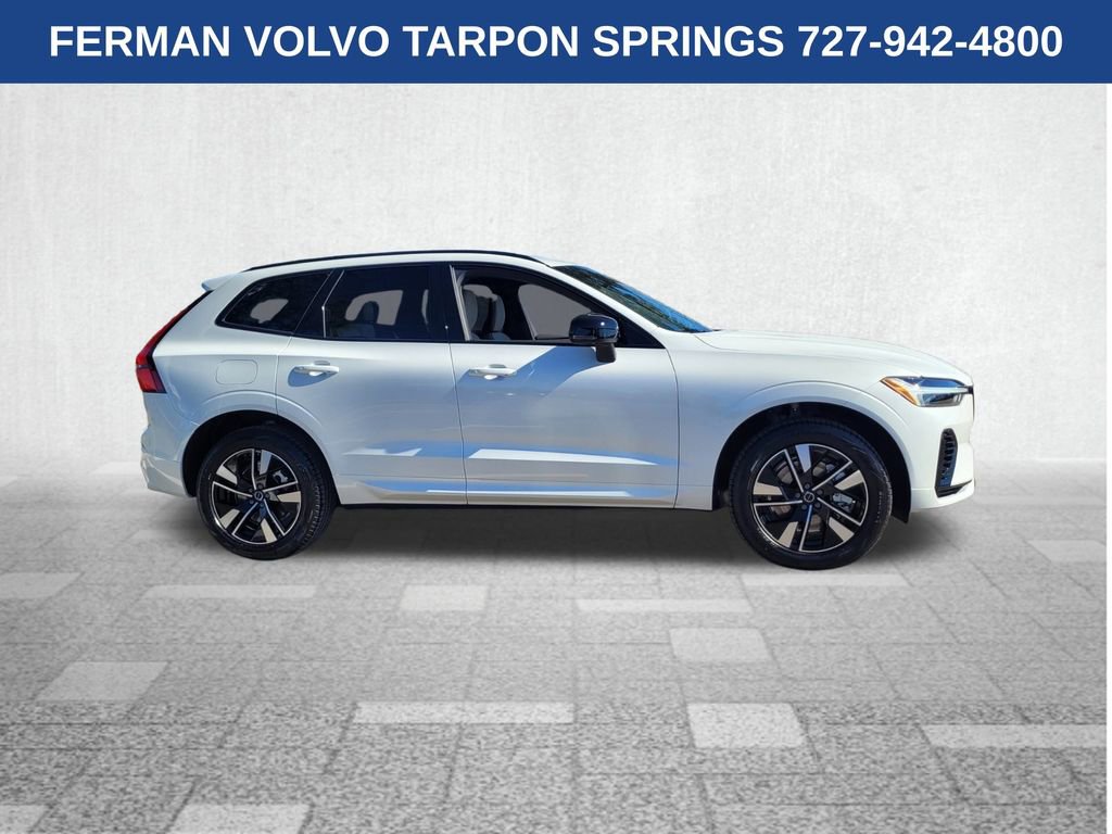 New 2026 Volvo XC60 T8 Core image 11
