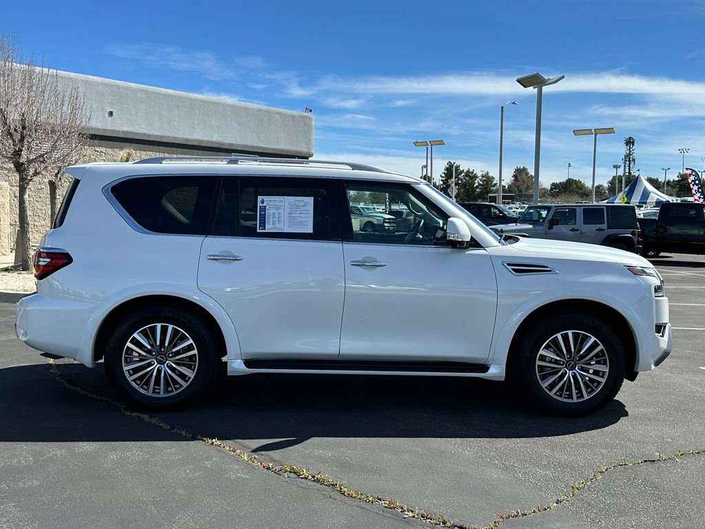 Used 2024 Nissan Armada SL w/ Captain's Chairs Package image 10