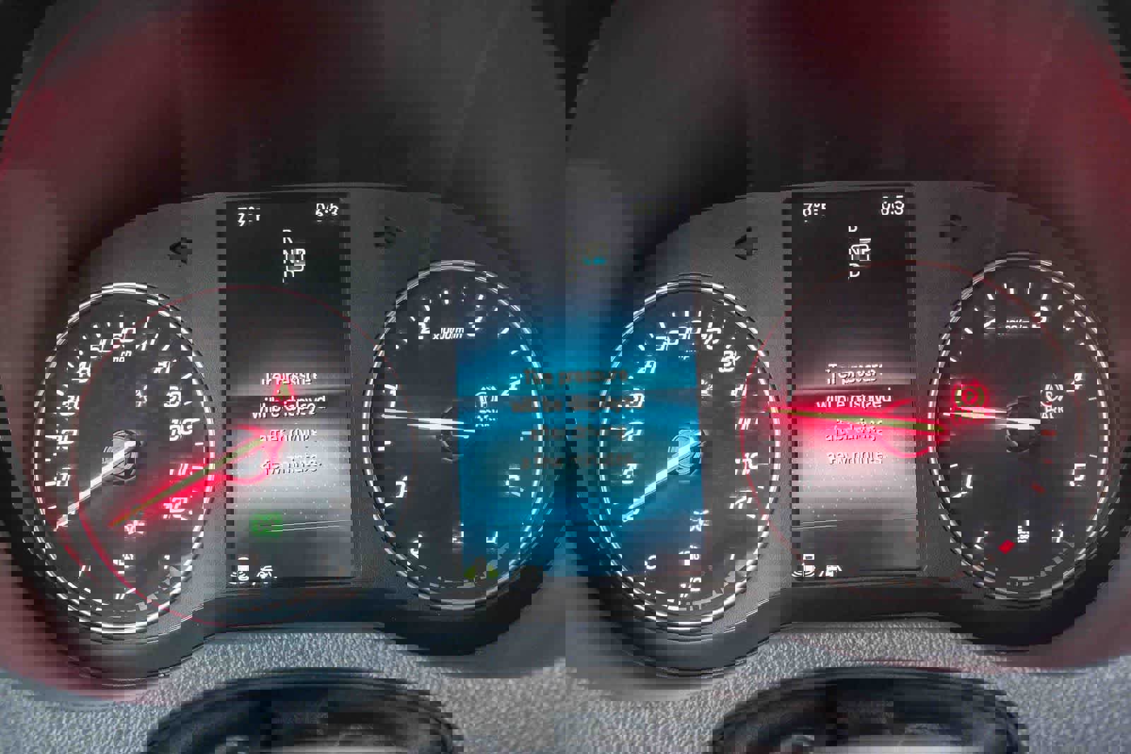 Used 2024 Mercedes-Benz Sprinter 2500 image 24