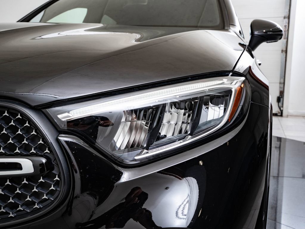 Certified 2025 Mercedes-Benz GLC 300 4MATIC image 15