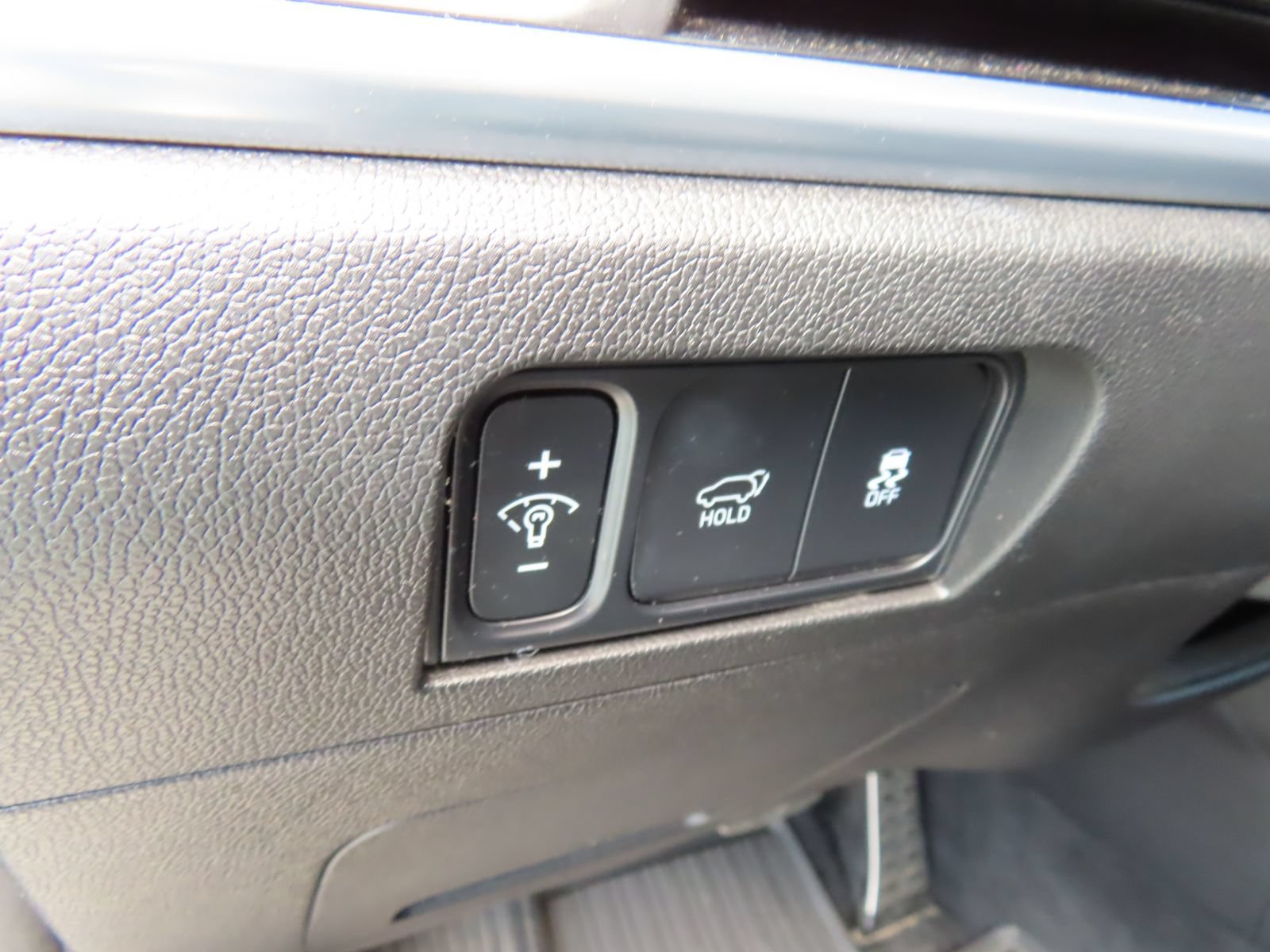 Used 2025 Kia Sorento SX AWD/4WD image 14