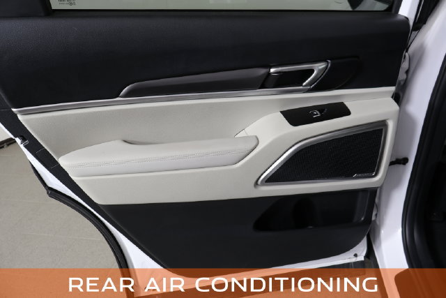 Used 2025 Kia Telluride S FWD image 15