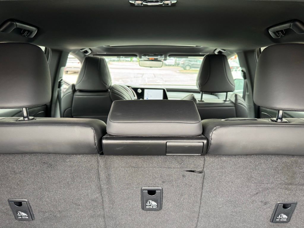 Used 2023 Lexus RX 350 F Sport image 34