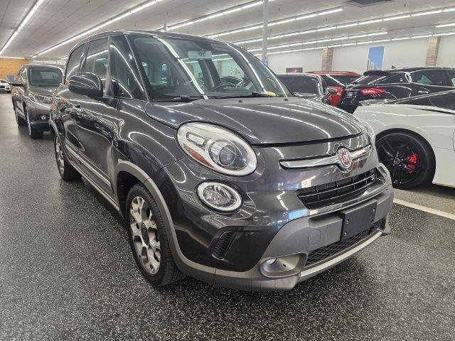 Used 2017 FIAT 500L Trekking FWD image 4