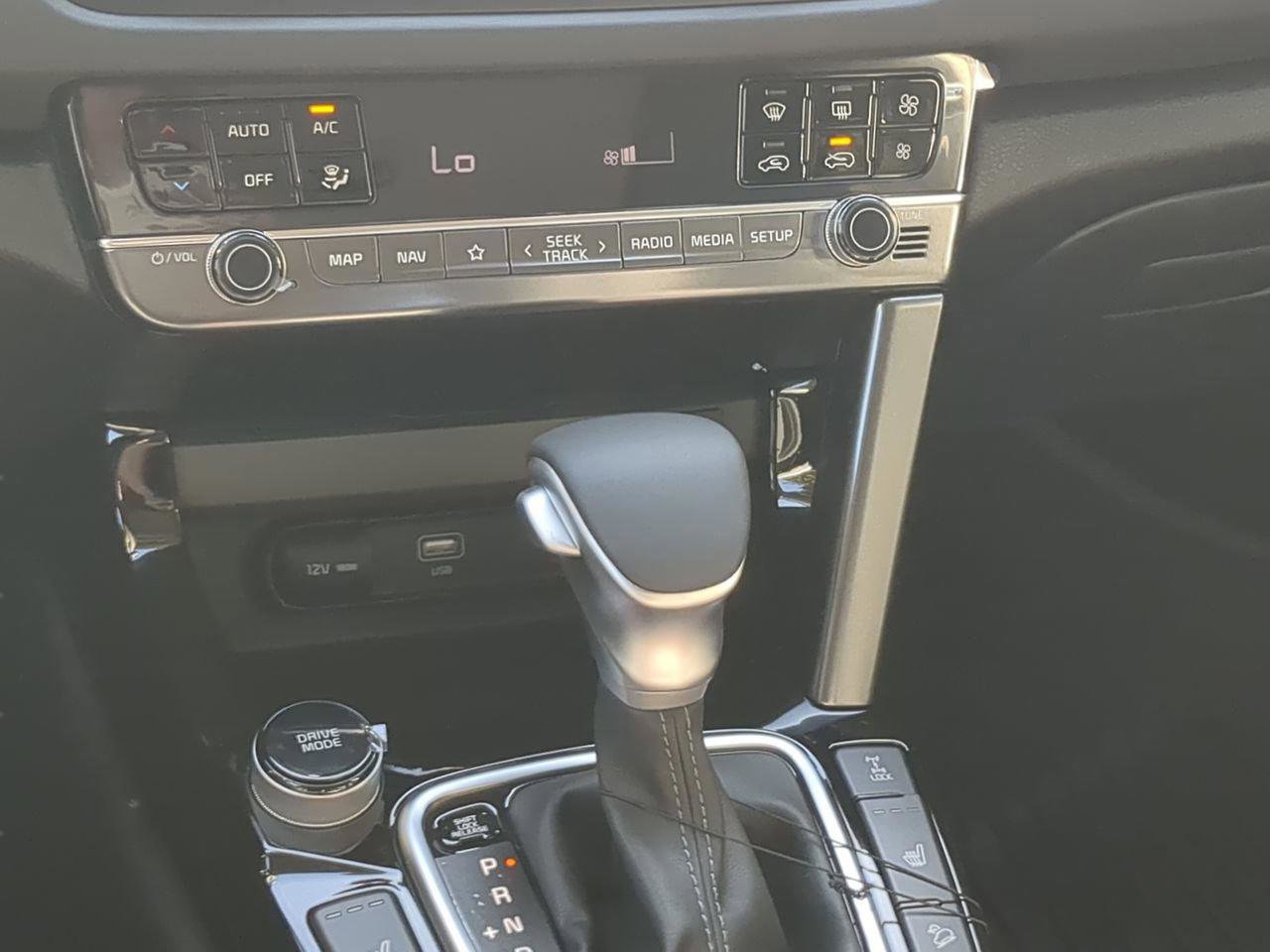 New 2026 Kia Seltos SX image 17