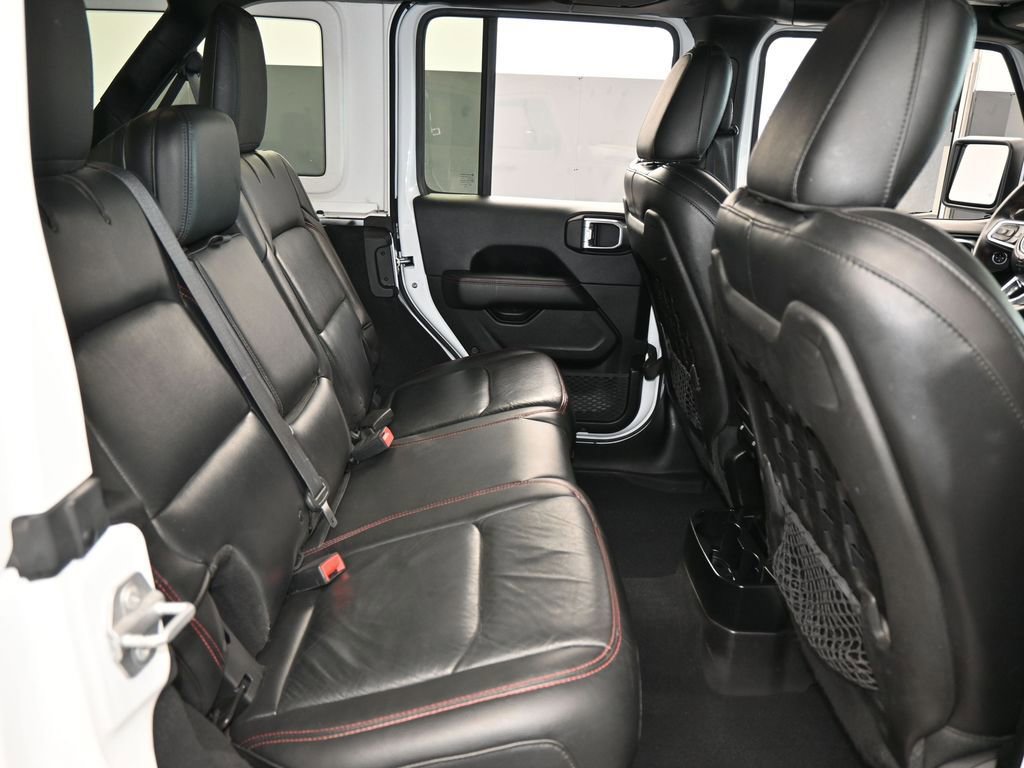 Used 2018 Jeep Wrangler Unlimited Rubicon image 42