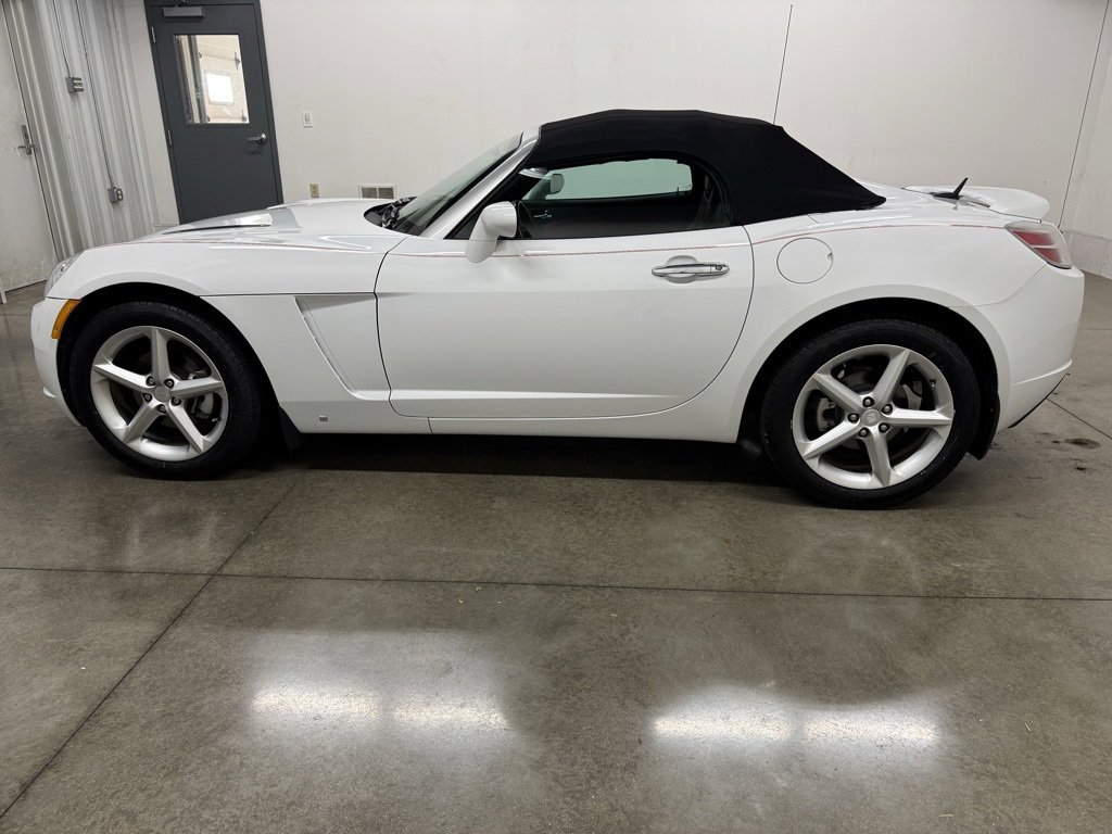 Used 2007 Saturn Sky w/ Premium Trim Pkg image 3