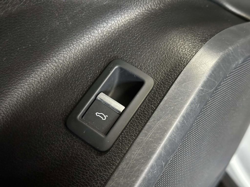 Used 2022 Audi Q5 2.0T Premium image 16