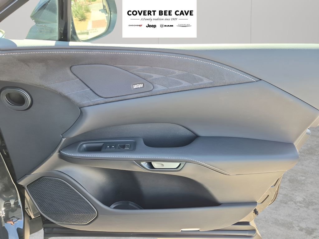 Used 2024 Lexus RX 500h F Sport w/ Convenience Package image 16