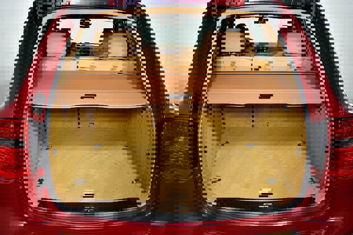 Used 2008 Porsche Cayenne GTS image 52