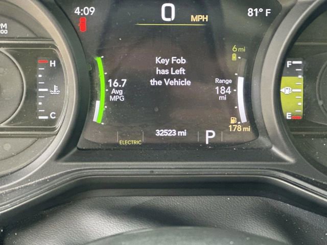 Used 2024 Jeep Wrangler Unlimited Rubicon 4xe image 11