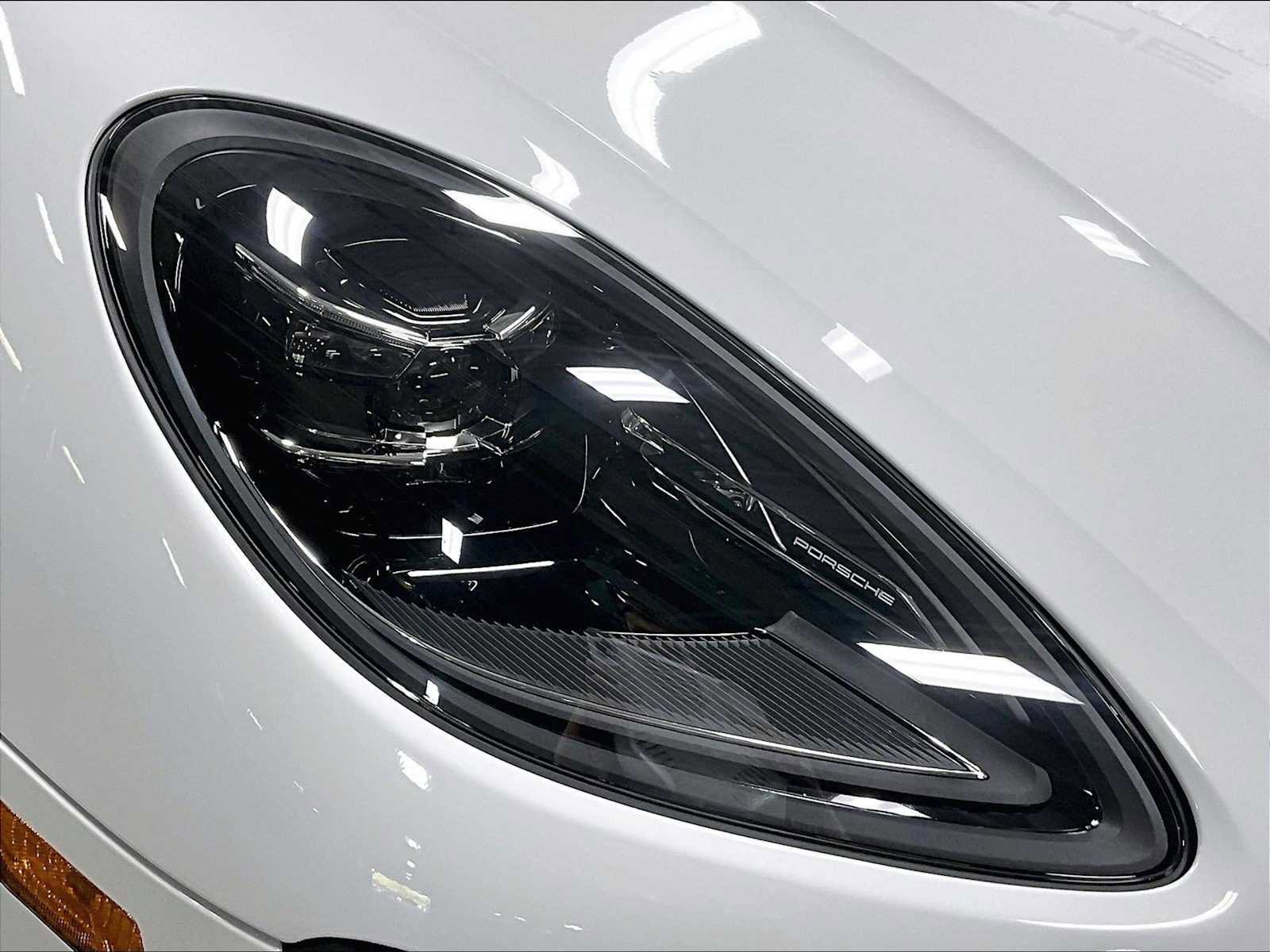New 2026 Porsche Macan S AWD/4WD image 12