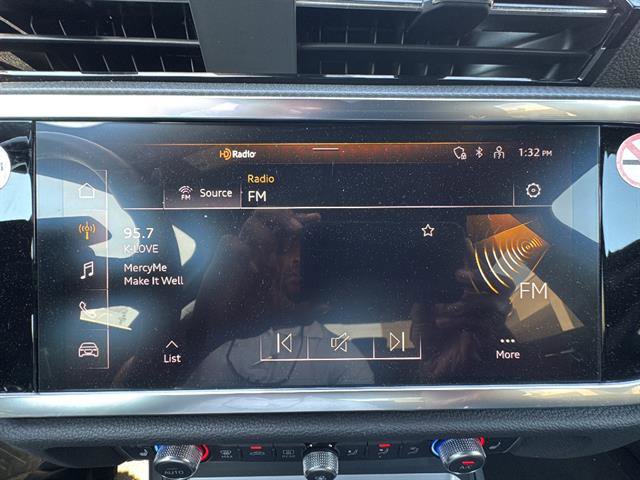 Used 2025 Audi Q3 2.0T Premium image 21