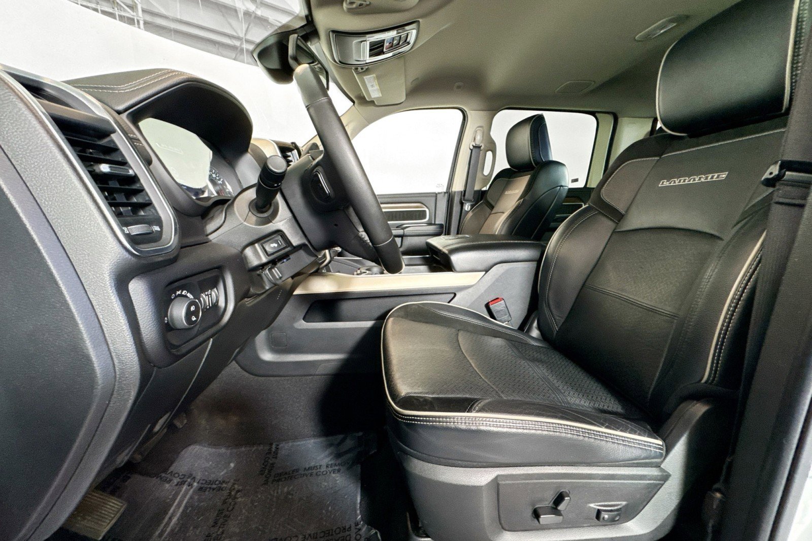 Used 2024 RAM 2500 Laramie image 19