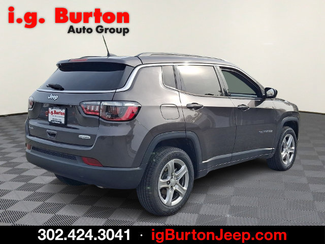 Certified 2024 Jeep Compass Latitude AWD/4WD image 6