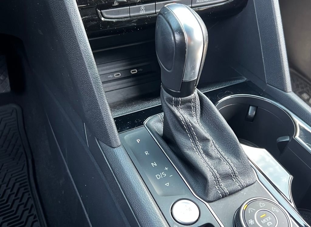 Used 2023 Volkswagen Atlas Cross Sport SE image 26