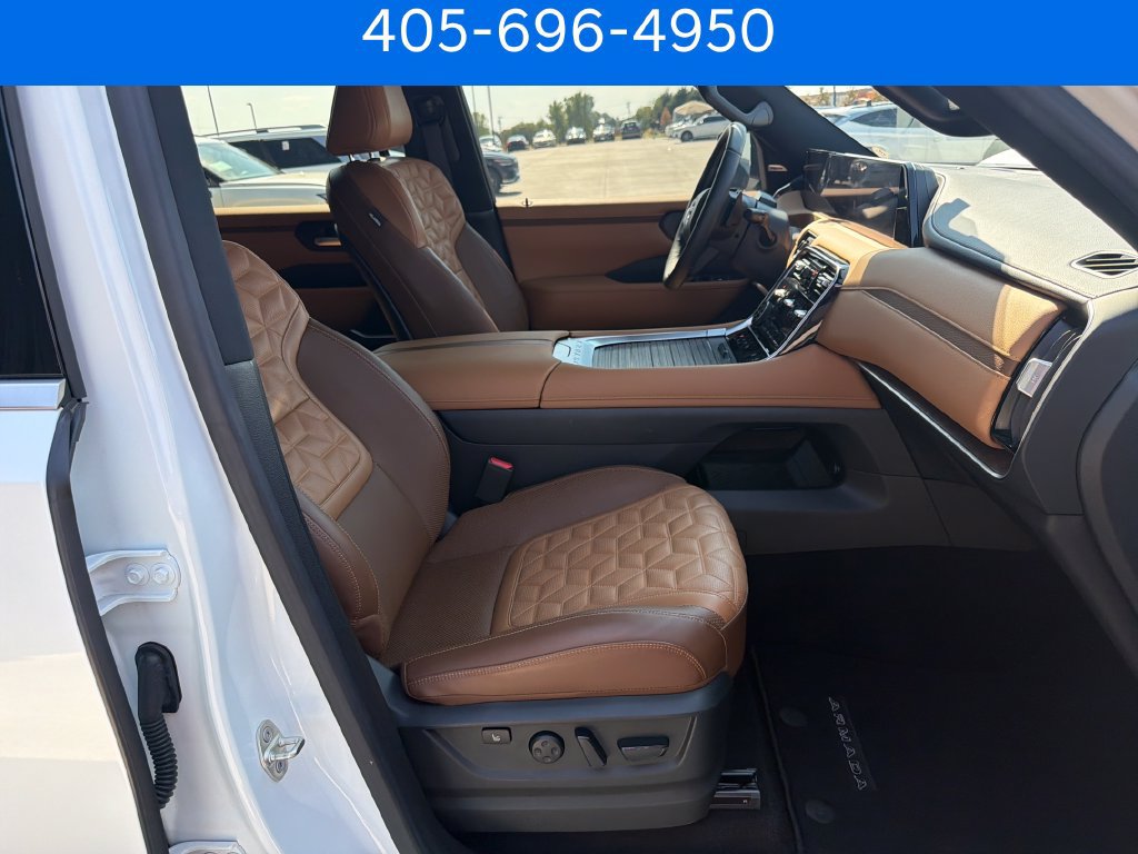 Used 2025 Nissan Armada Platinum Reserve AWD/4WD image 34