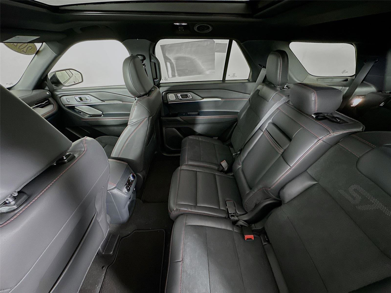 New 2026 Ford Explorer ST w/ Sun And Sound Package image 11