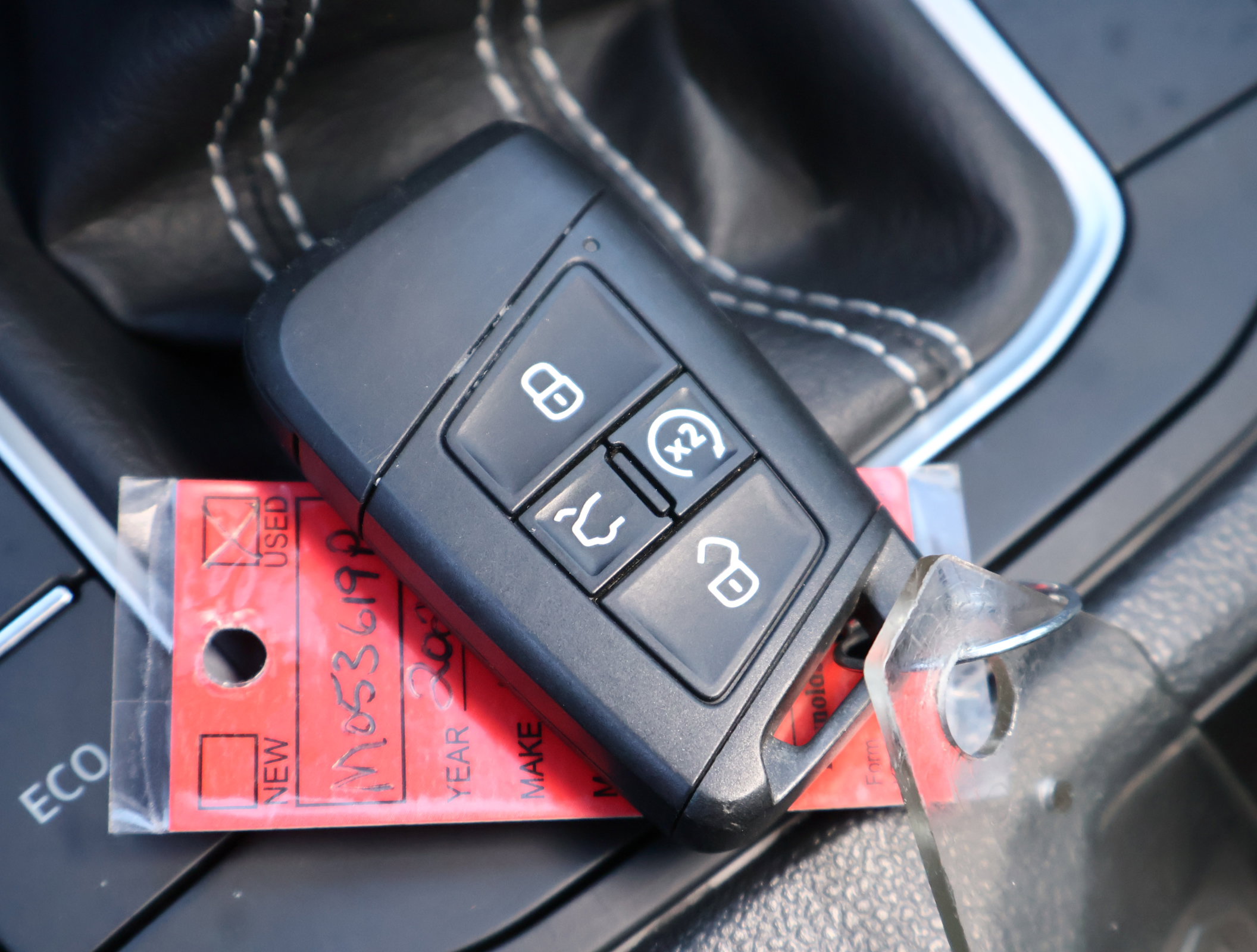 Used 2024 Volkswagen Jetta SE image 24