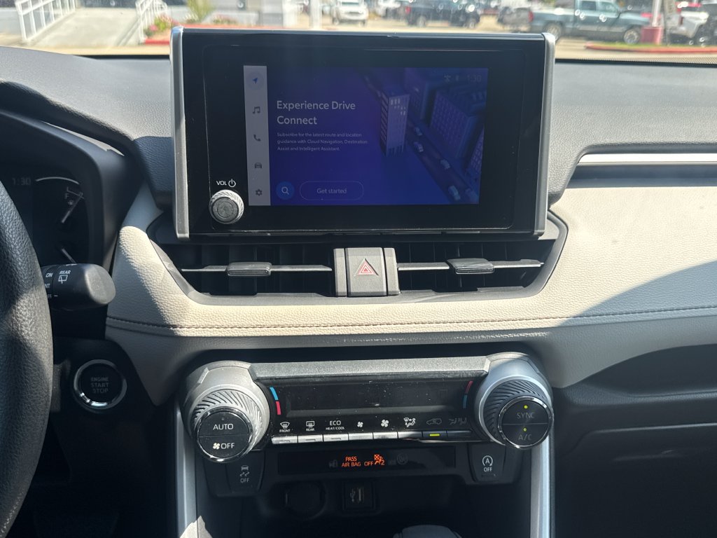 Used 2023 Toyota RAV4 XLE w/ Convenience Package FWD image 27