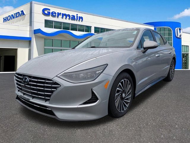 Used 2023 Hyundai Sonata Limited FWD image 1