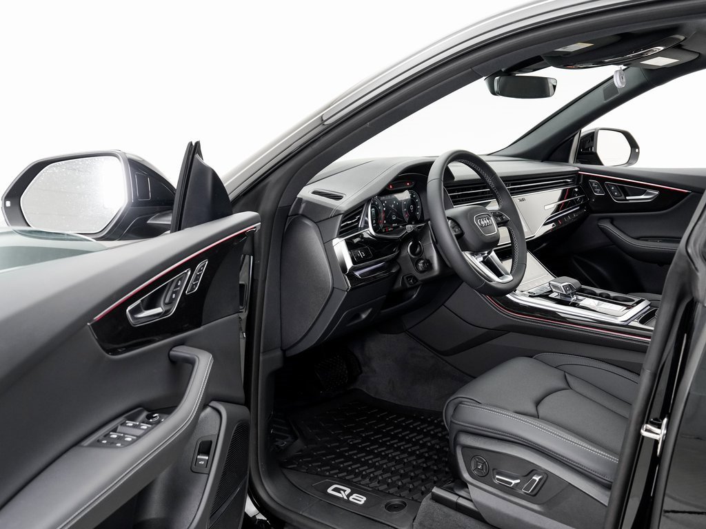 New 2025 Audi Q8 Prestige image 7