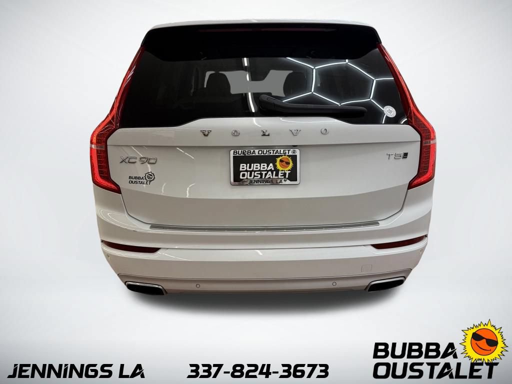Used 2021 Volvo XC90 T5 Momentum w/ Climate Package AWD/4WD image 4