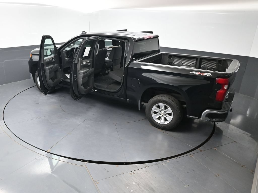Used 2025 Chevrolet Silverado 1500 LT AWD/4WD image 58