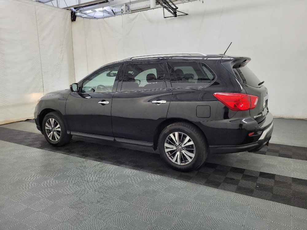 Used 2018 Nissan Pathfinder SV AWD/4WD image 3