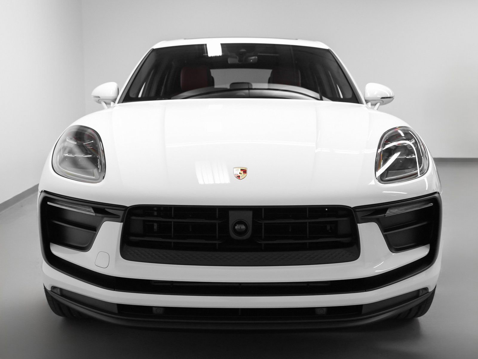 New 2026 Porsche Macan image 8