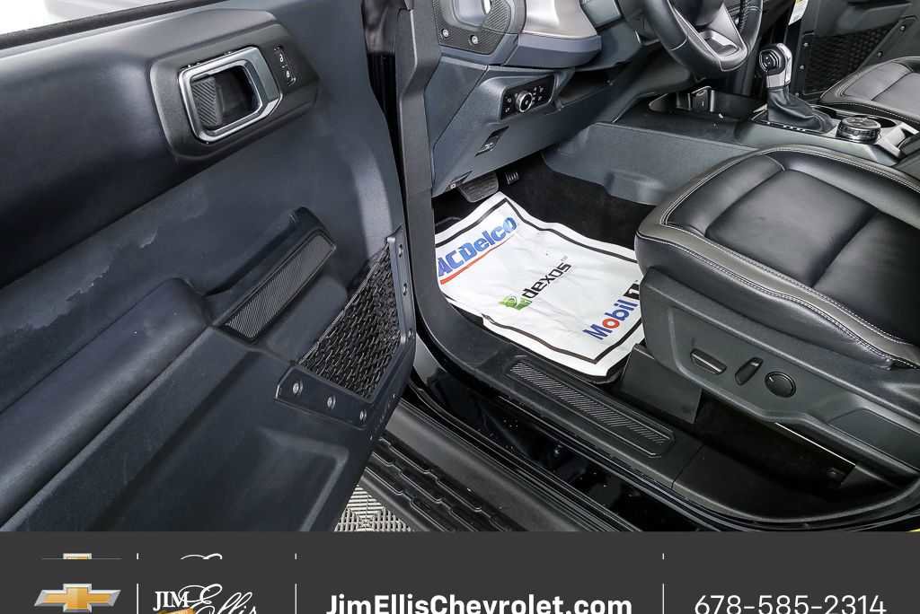 Used 2025 Ford Bronco Outer Banks image 8