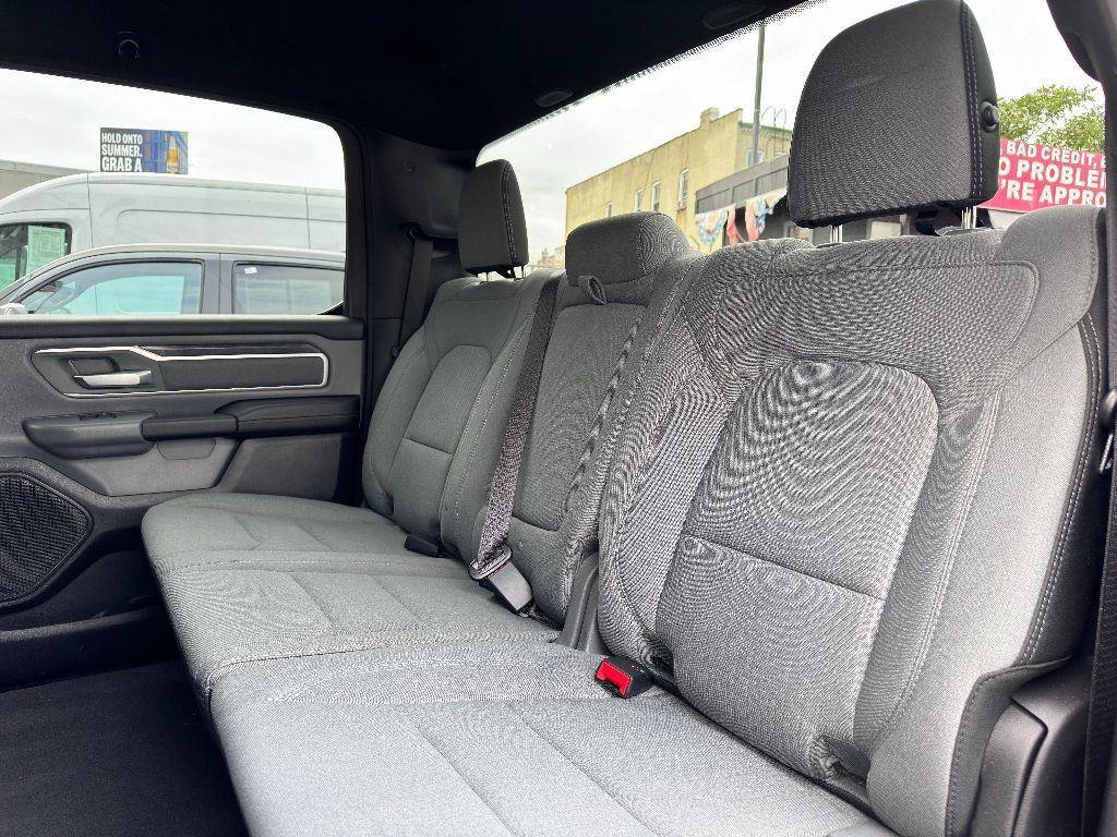 Used 2021 RAM 1500 Big Horn image 28