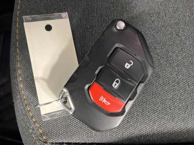 Used 2024 Jeep Wrangler Unlimited image 18