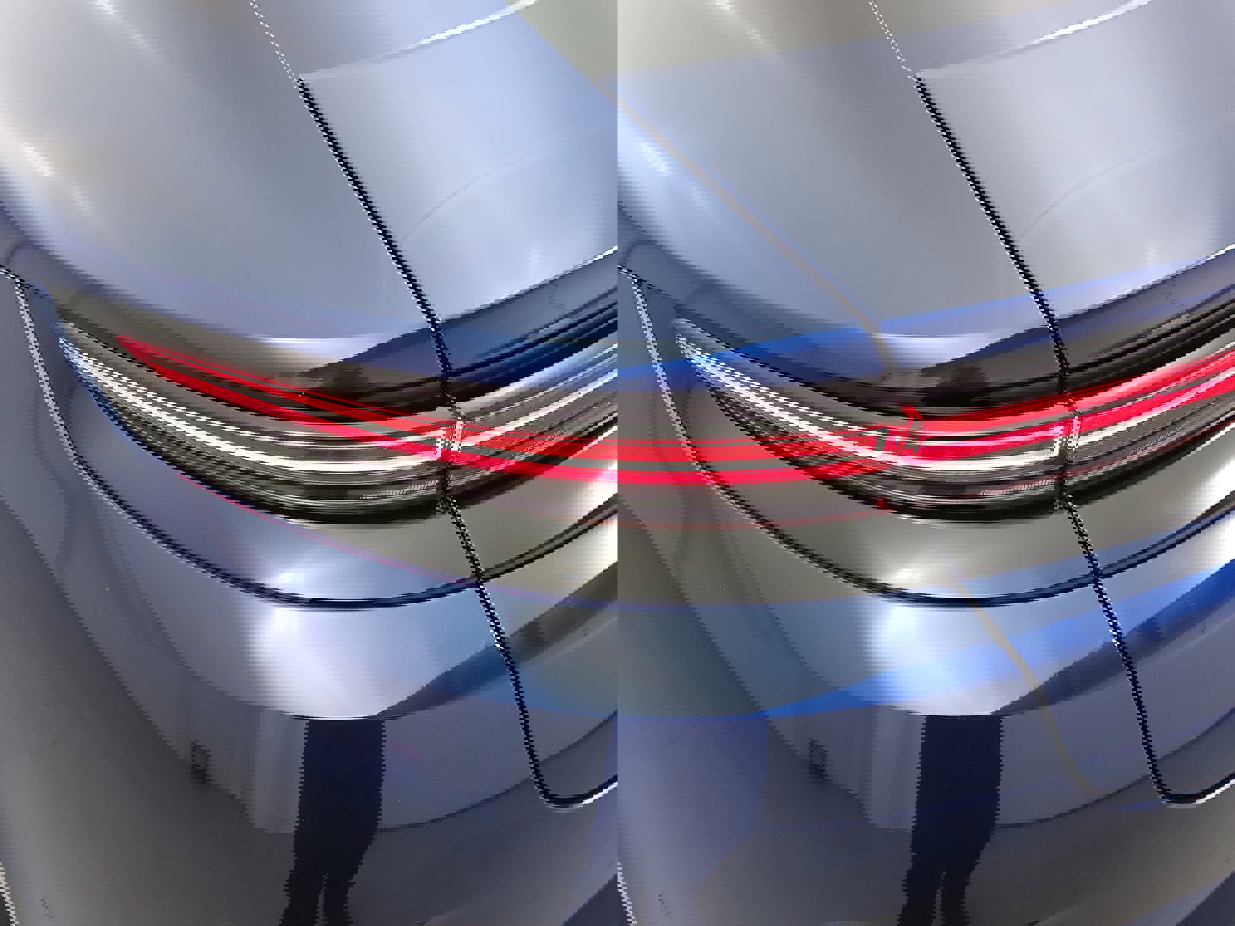 Certified 2025 Porsche Panamera 4 image 36