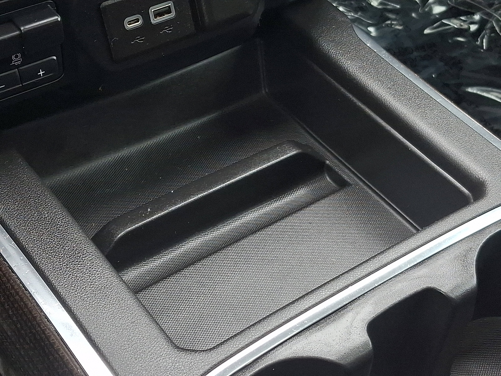 Used 2020 Chevrolet Silverado 1500 LT Trail Boss image 26