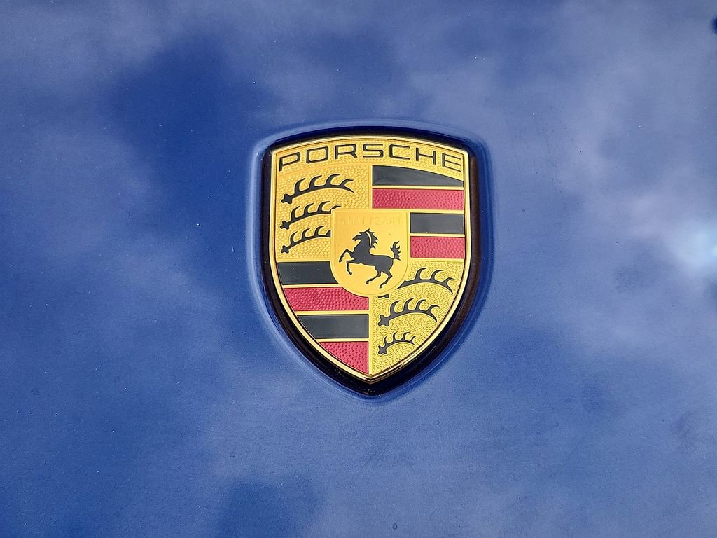 Certified 2024 Porsche 911 Carrera 4 GTS image 31